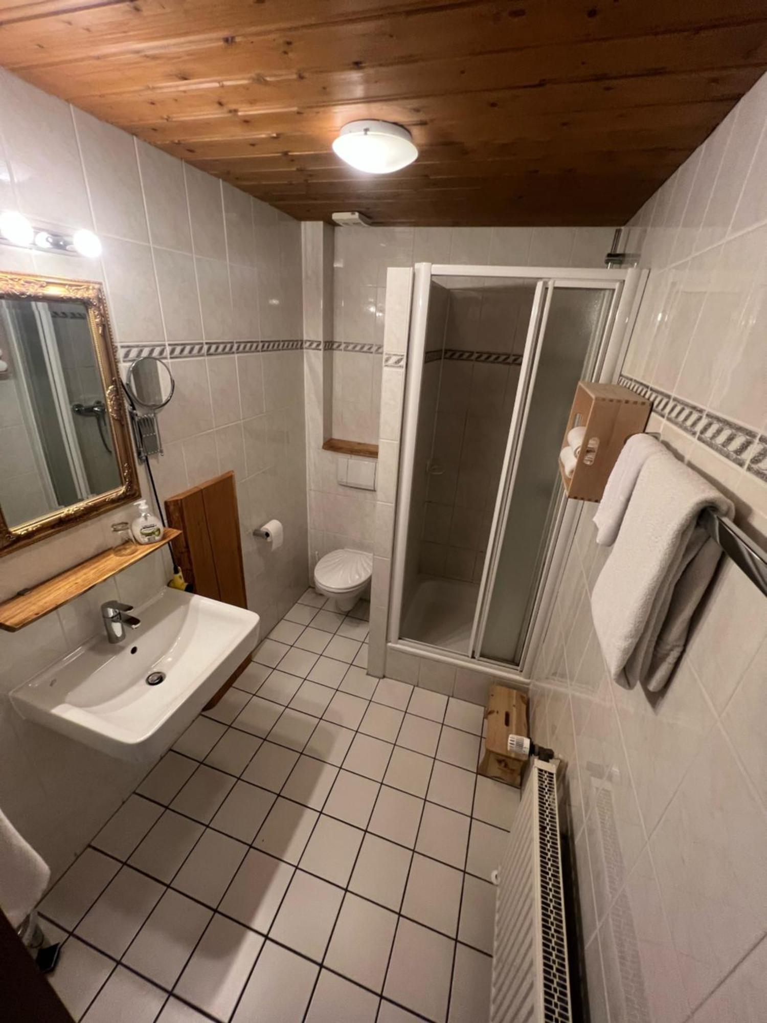 Hotel Kraus Білефельд Екстер'єр фото