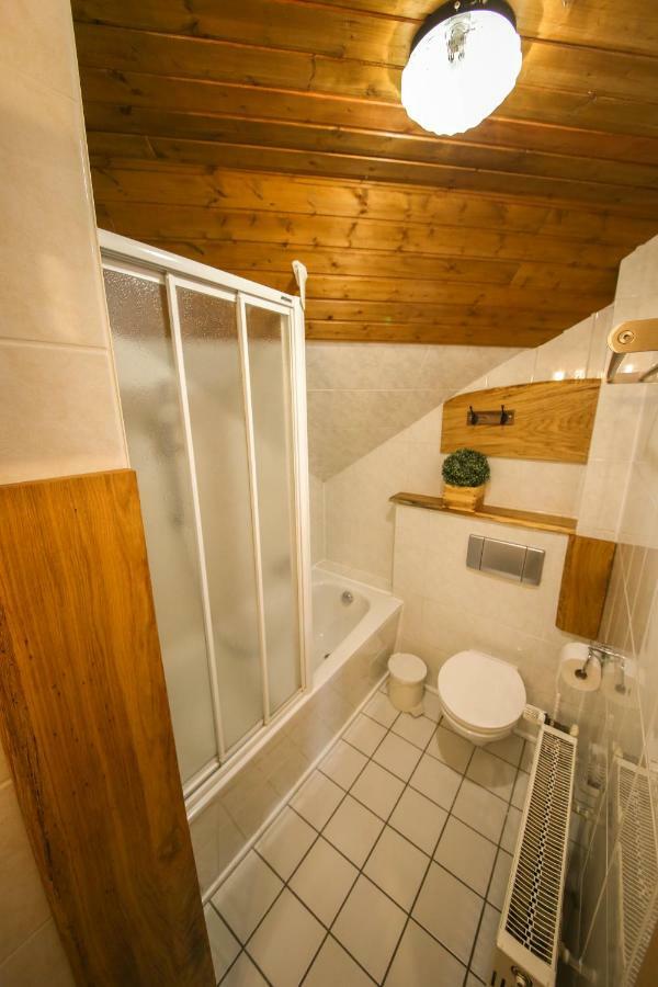 Hotel Kraus Білефельд Екстер'єр фото
